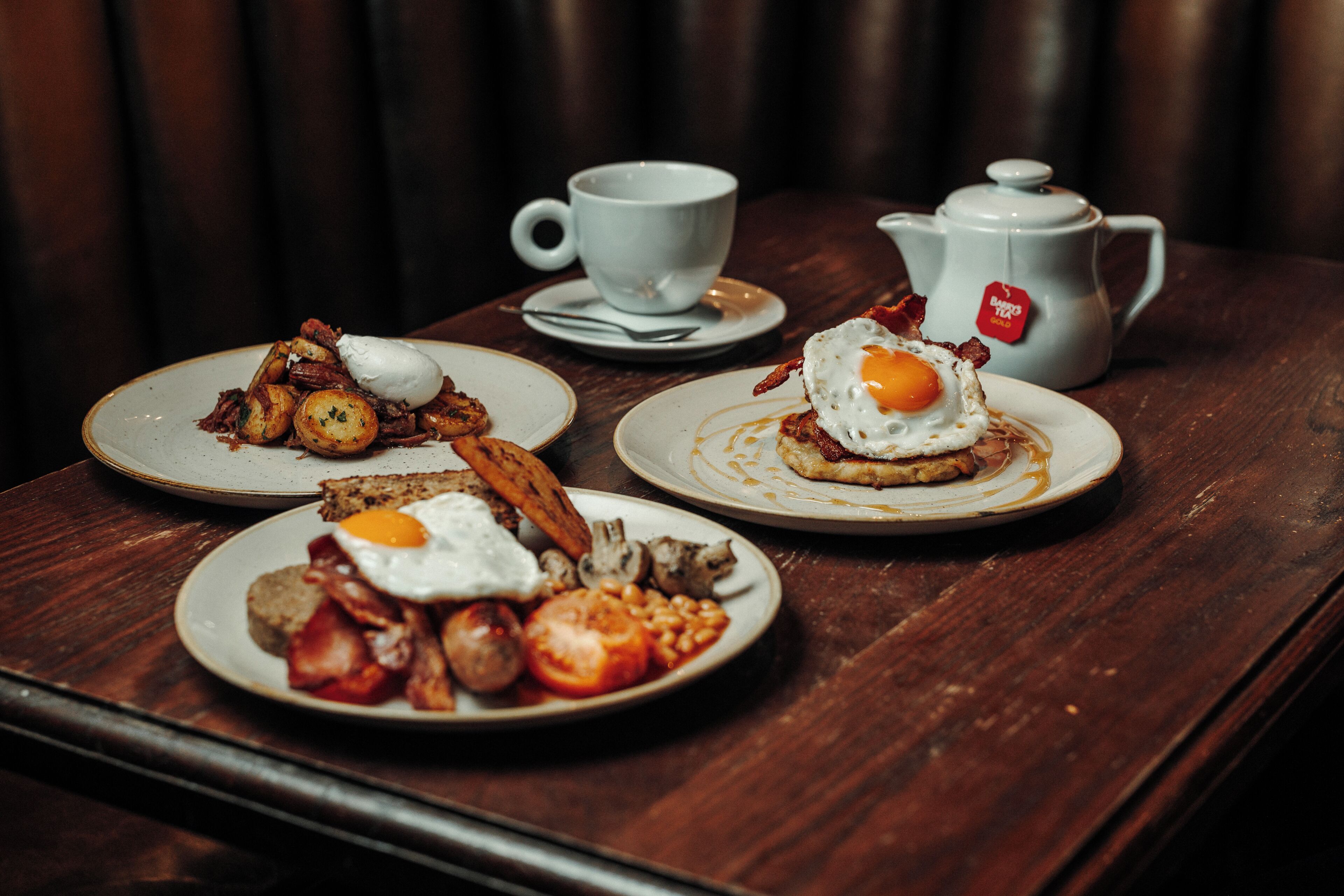 Daily full breakfast for a fee