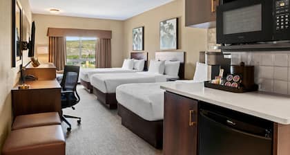 Ramada by Wyndham Drumheller Hotel & Suites
