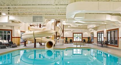 Ramada by Wyndham Drumheller Hotel & Suites