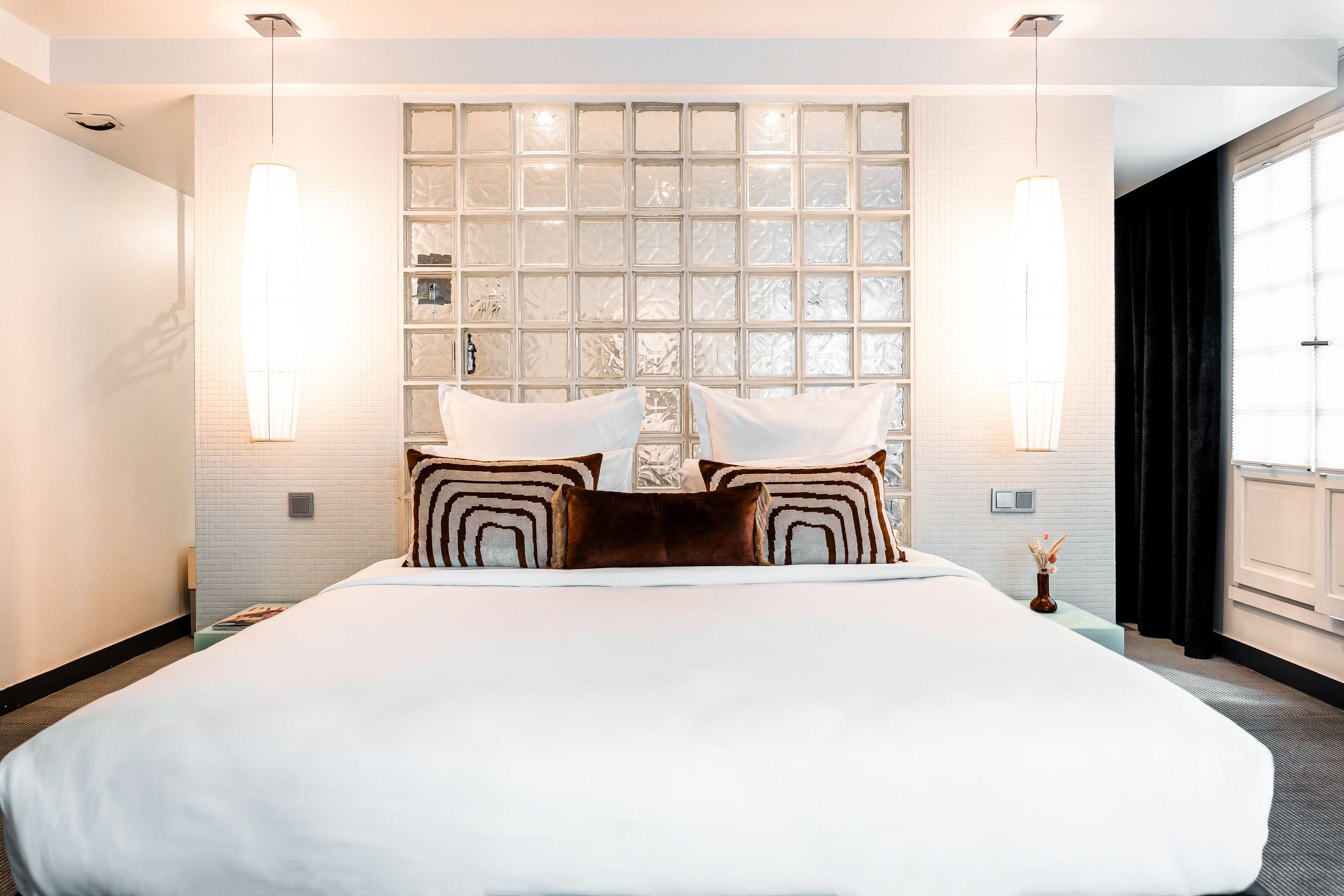 suite | 1 bedroom, minibar, in-room safe, desk