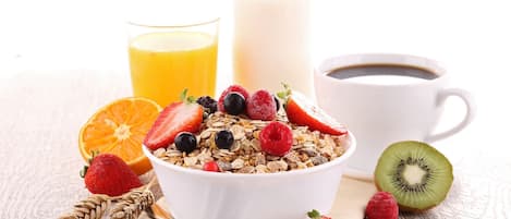 Tägliches Frühstücksbuffet gegen Gebühr
