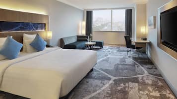 Deluxe-rum - 1 kingsize-säng (Executive) | 1 sovrum, minibar, värdeförvaringsskåp på rummet och skrivbord