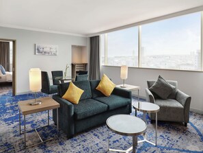 1 bedroom, minibar, in-room safe, desk - Novotel Jakarta Mangga Dua Square Hotel (Jakarta)