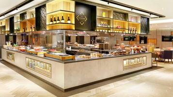 Breakfast, lunch, dinner served; international cuisine