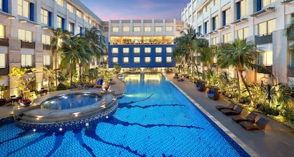 Novotel Jakarta Mangga Dua Square Hotel
