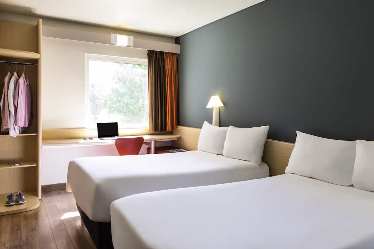 Double Room, 2 Double Beds | In-room safe, desk, free WiFi, bed sheets
