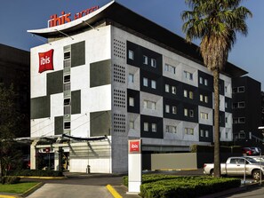 Exterior - ibis Mexico Perinorte (Cuautitlan Izcalli)