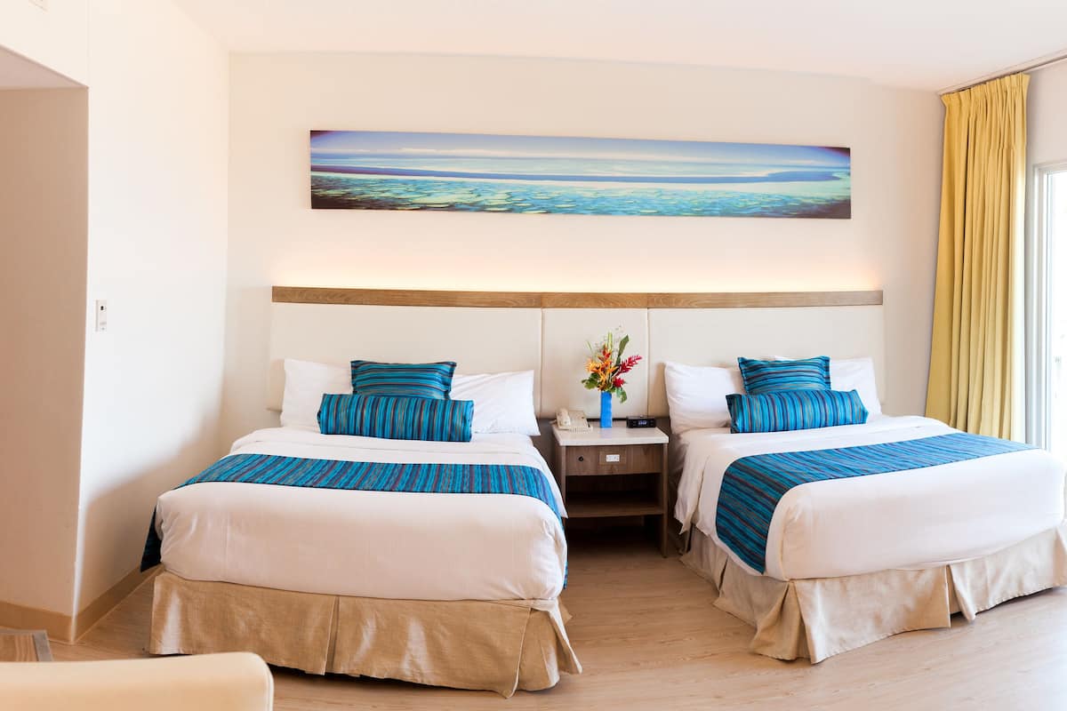 Superior Twin Room | In-room safe, desk, blackout drapes, soundproofing