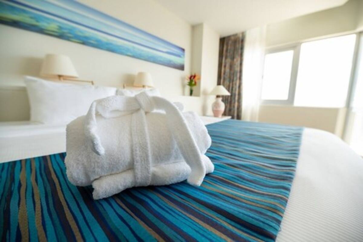 Royal Room, Tower | In-room safe, desk, blackout drapes, soundproofing