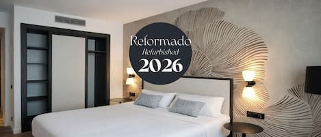 Habitación doble de uso individual, 1 habitación | Minibar, caja de seguridad en la habitación y escritorio