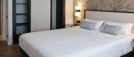 Minibar, in-room safe, desk, blackout curtains