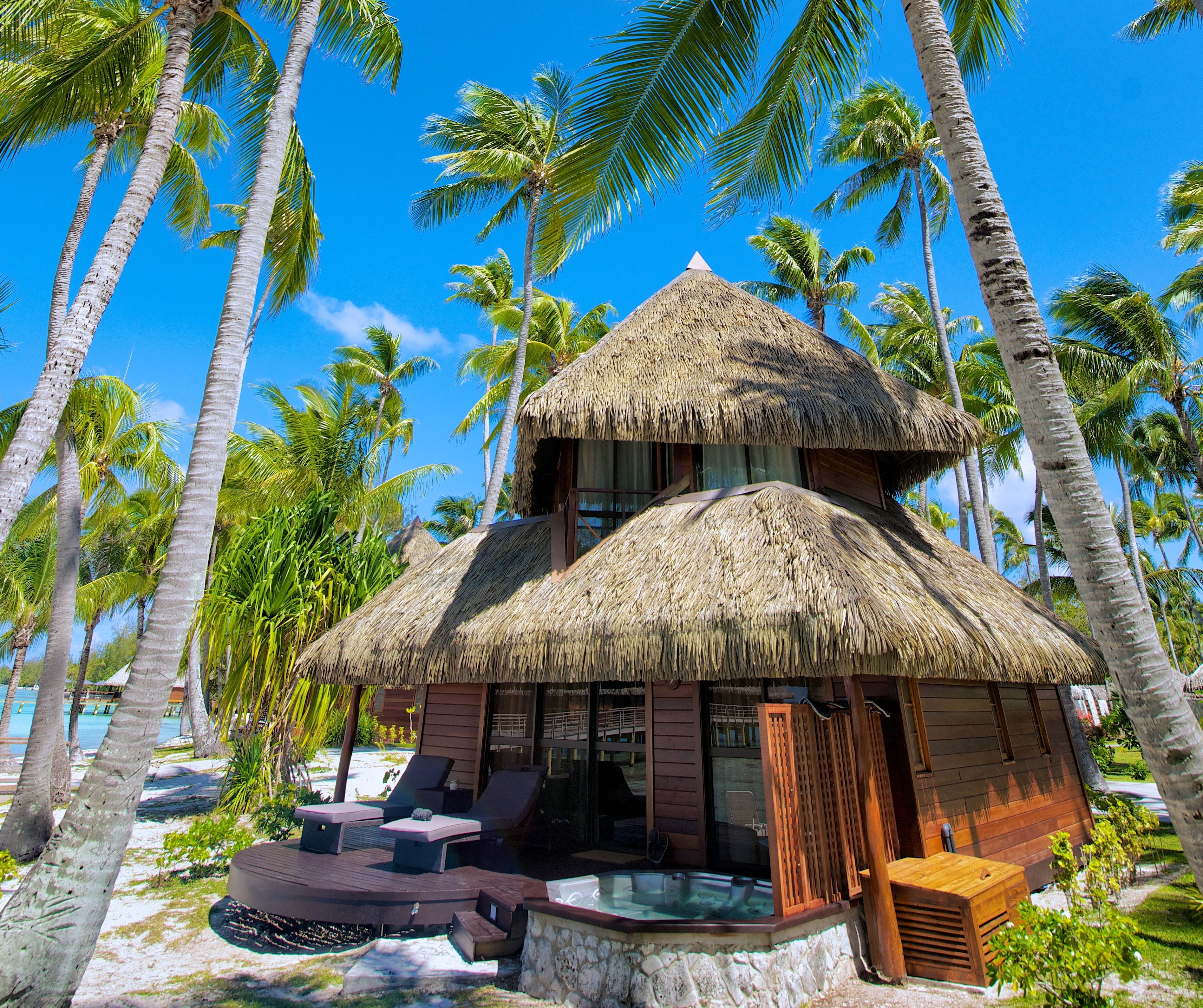 Bungalow dành cho gia đình, 2 phòng ngủ, quang cảnh bãi biển, sát bãi biển | Két bảo mật tại phòng, màn/rèm cản sáng, phòng cách âm 