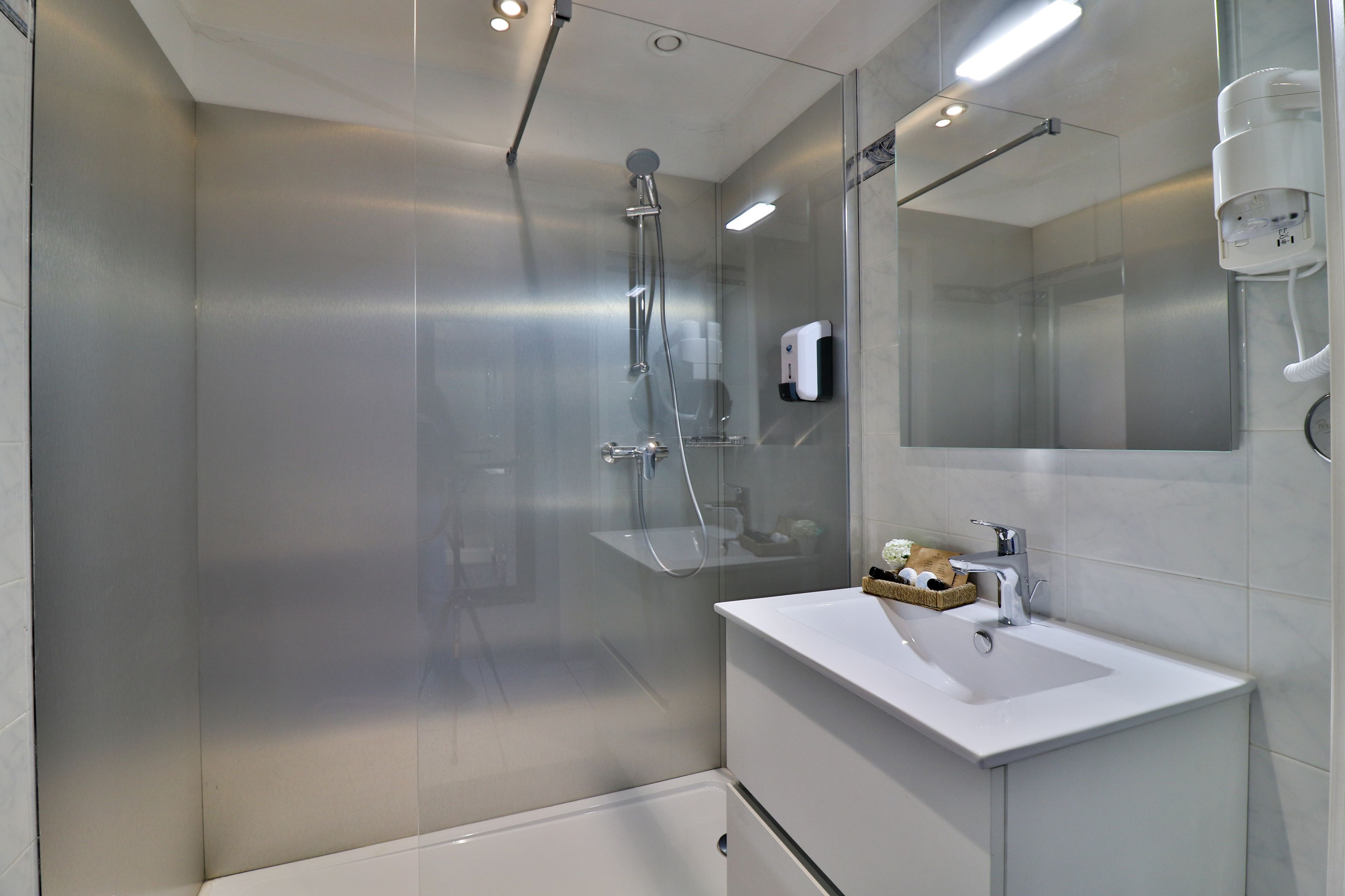 Foto - Hôtel Restaurant de la Mer