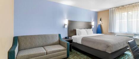 Desk, laptop workspace, iron/ironing board, free cots/infant beds