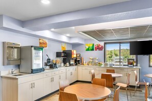 Free daily on-the-go breakfast