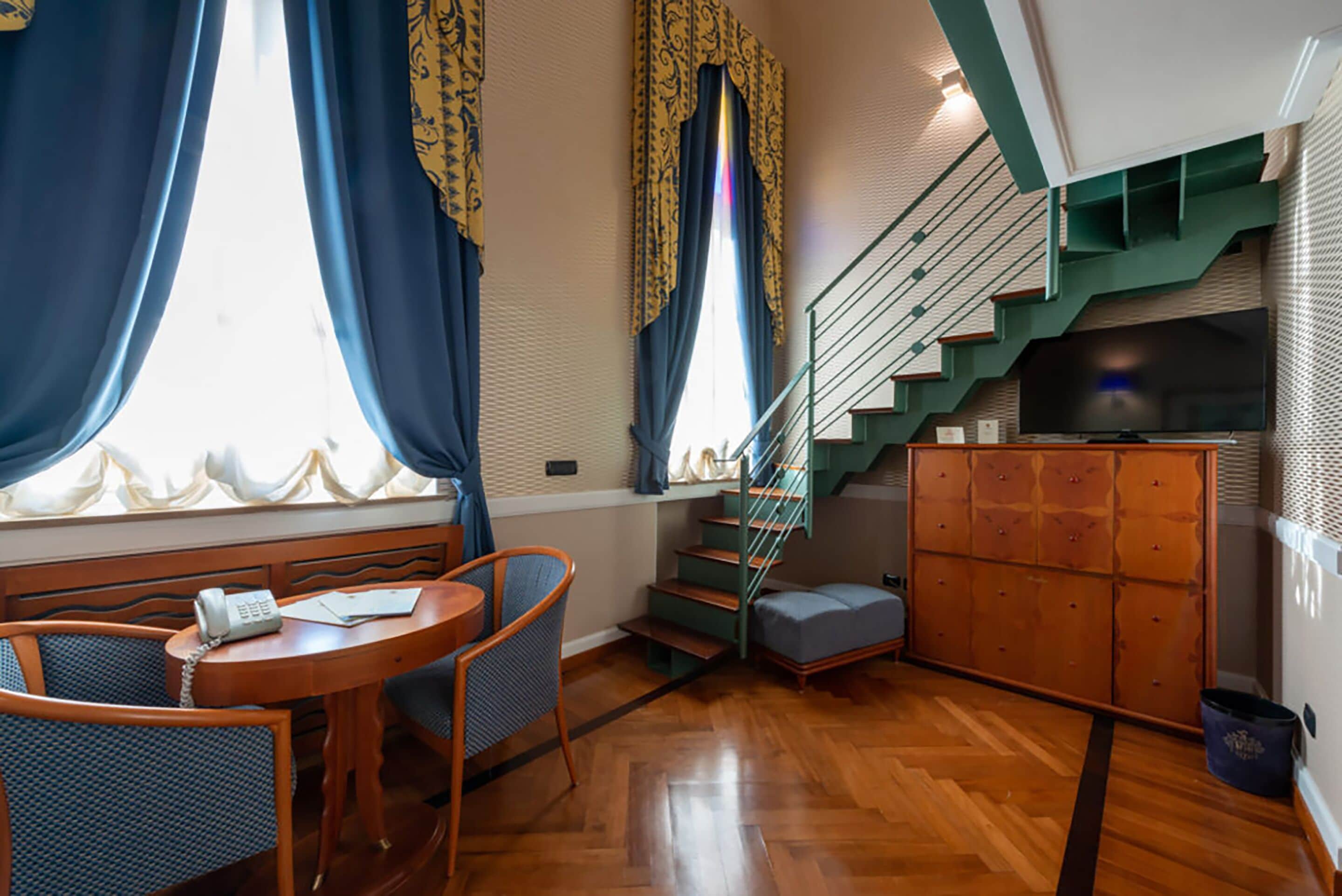 junior suite, sea view | premium bedding, minibar, in-room safe, desk