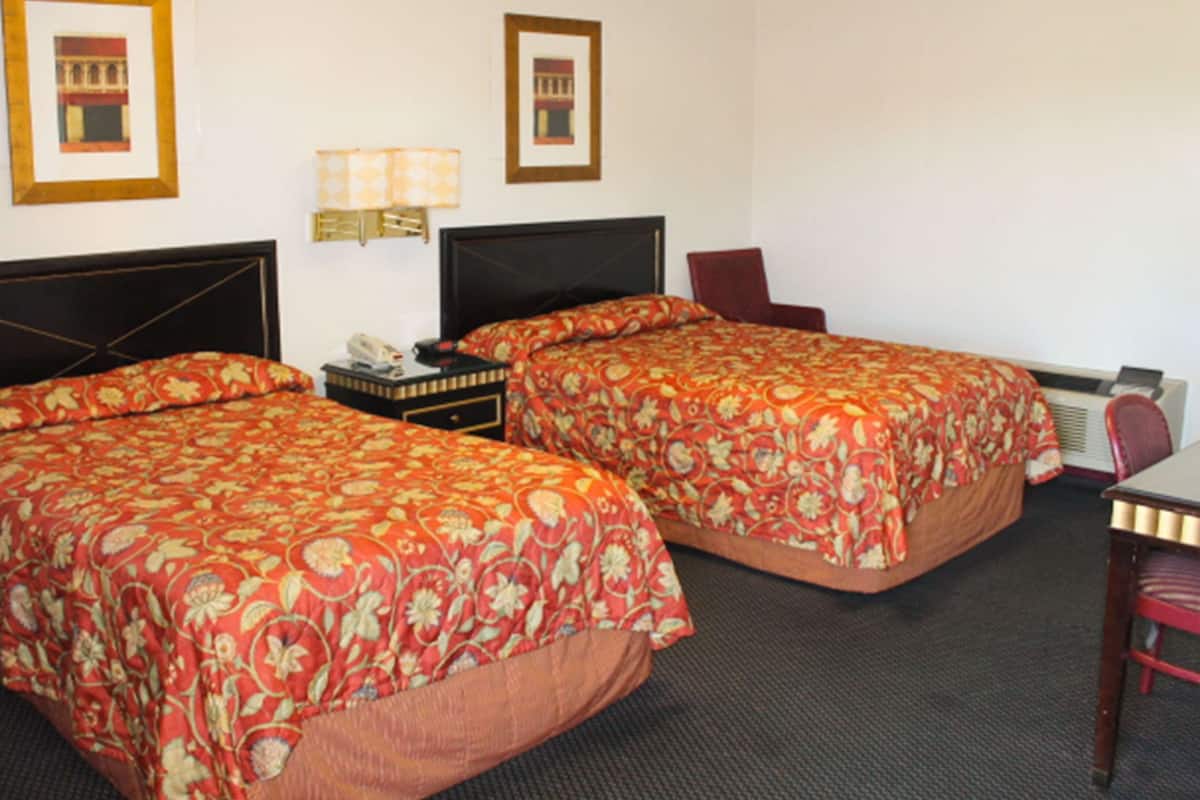 Room, 2 Double Beds, Non Smoking | Free WiFi, bed sheets, alarm clocks
