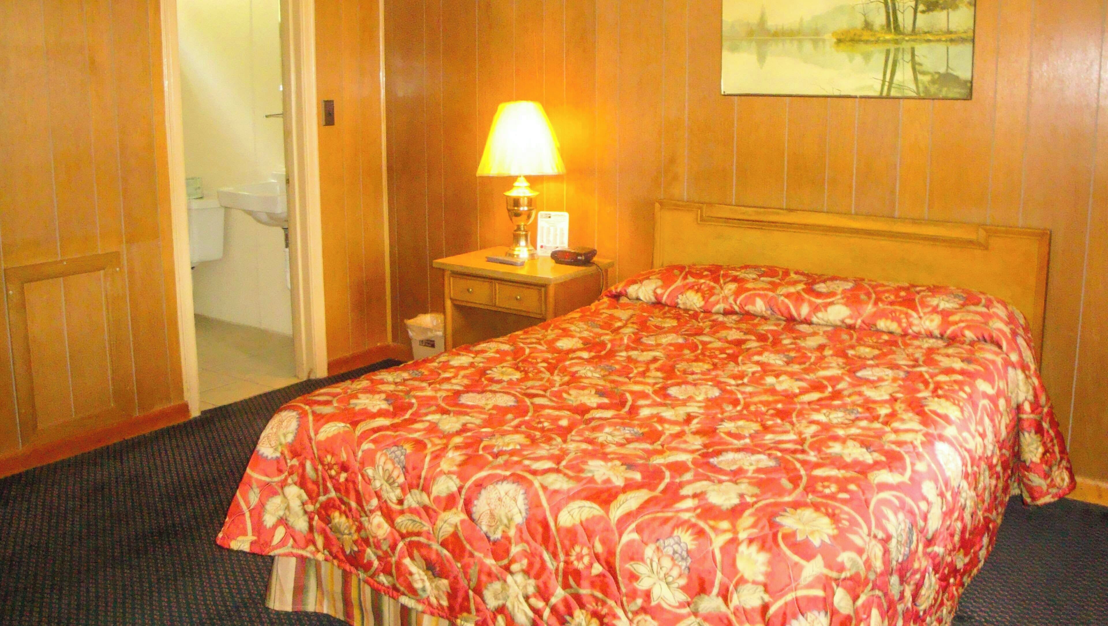 Room, 1 Katil Kelamin (Double), Non Smoking | Wi-fi percuma, cadar katil, jam penggera 