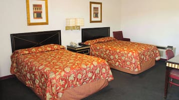 Chambre, 2 lits doubles, non-fumeurs | Wi-Fi gratuit, draps fournis, réveils