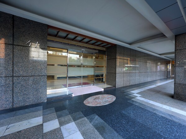 Exterior - Ferrary Hotel (Taipei)