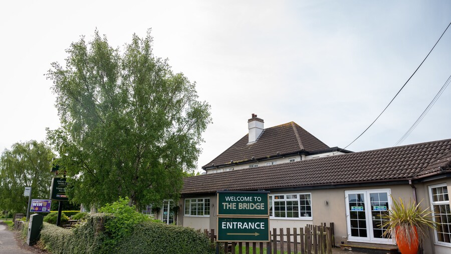 Bridge Inn by Greene King Inns
