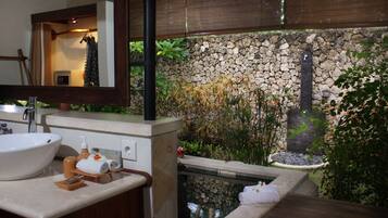 Mangrove Suite | Chuveiro