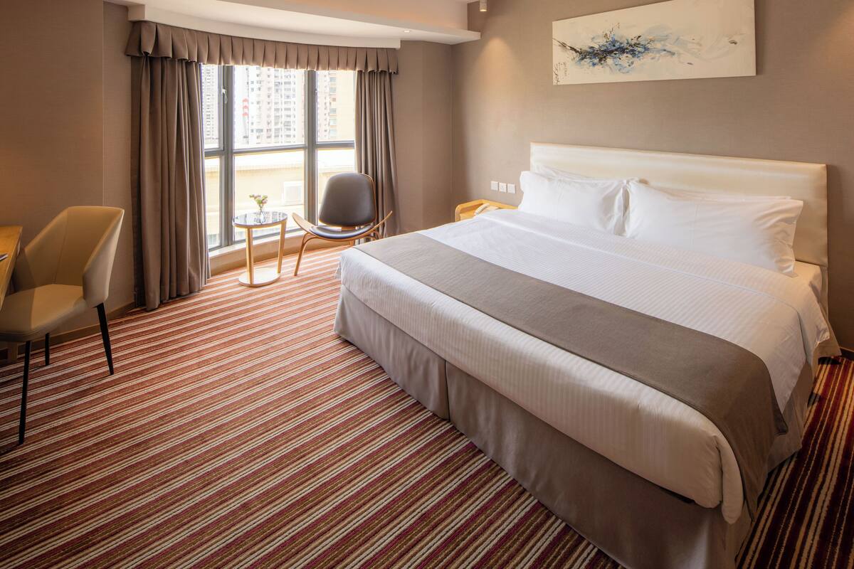 Executive Double Room | In-room safe, blackout drapes, iron/ironing board, free WiFi