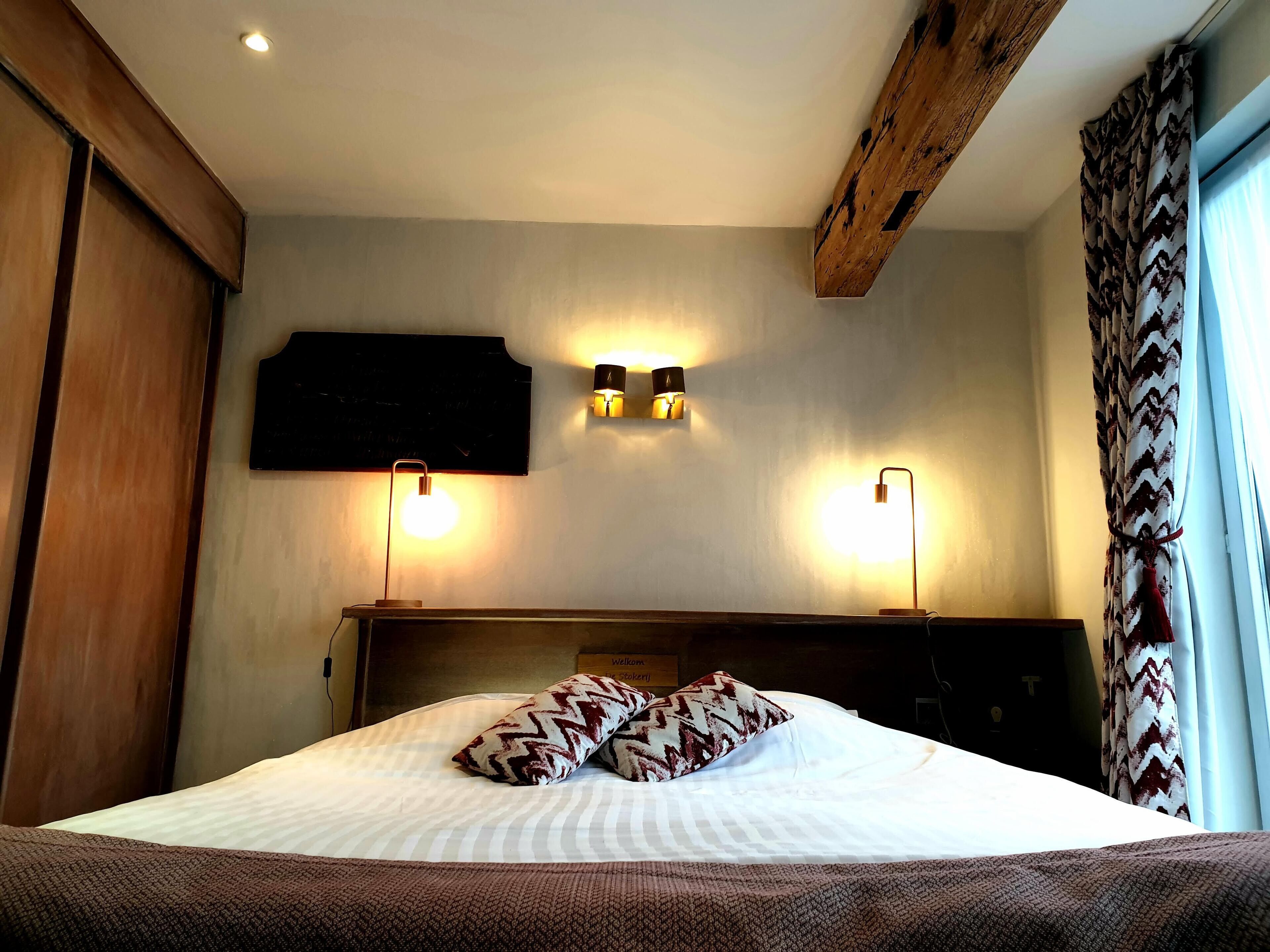 Couette en duvet d'oie, surmatelas, minibar