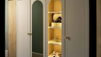 In-room safe, individually furnished, desk, laptop workspace