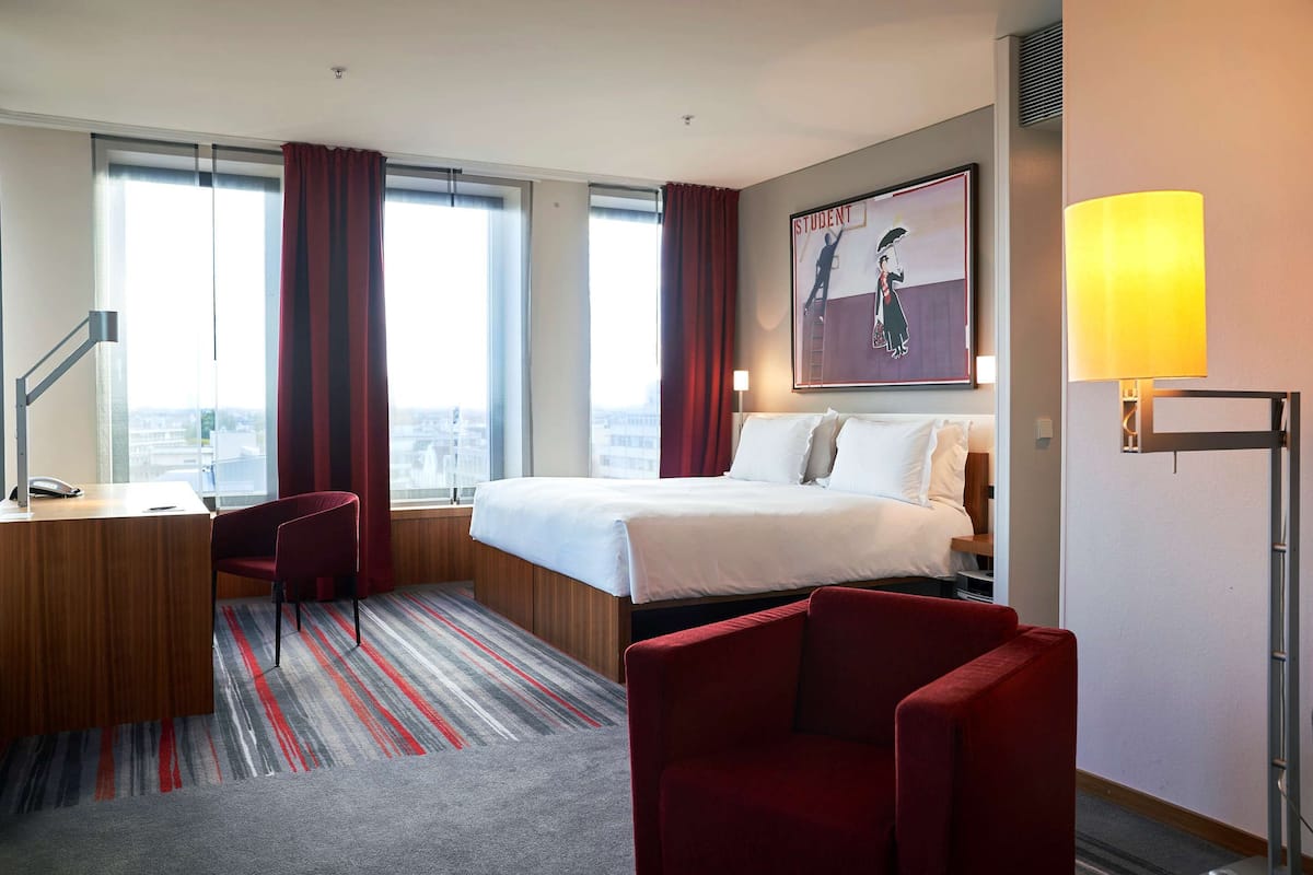 Junior Suite | 1 bedroom, Egyptian cotton sheets, premium bedding, in-room safe