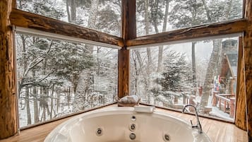 Cabane Luxe | Bain à remous privé