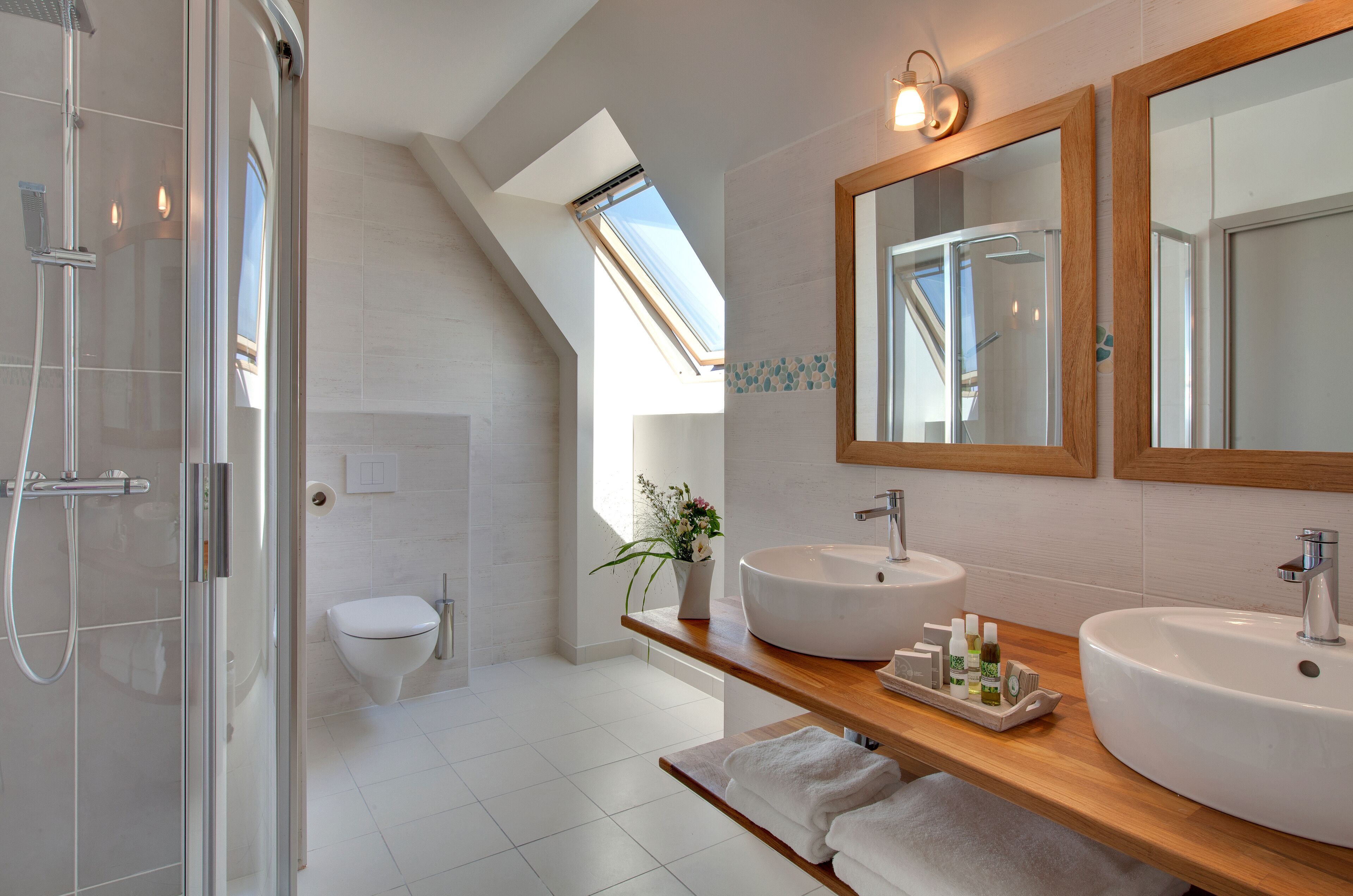 superior quadruple room | bathroom | free toiletries, hair dryer, towels