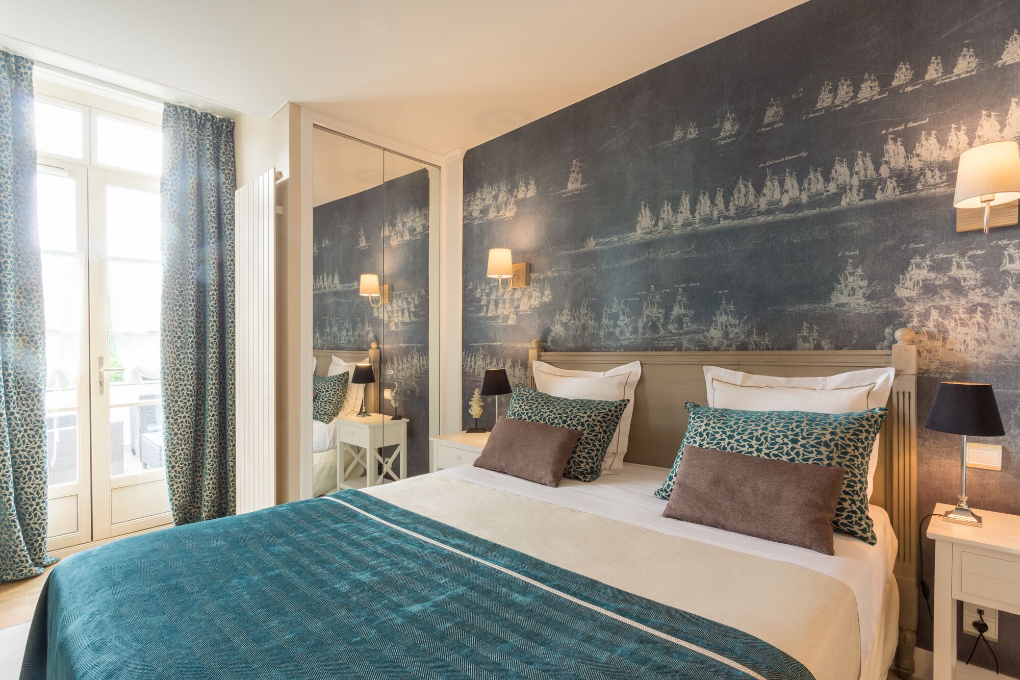junior suite | 1 bedroom, egyptian cotton sheets, in-room safe, desk
