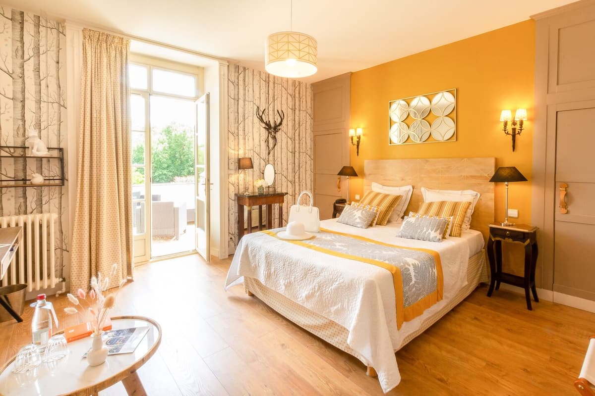 1 bedroom, egyptian cotton sheets, in-room safe, desk