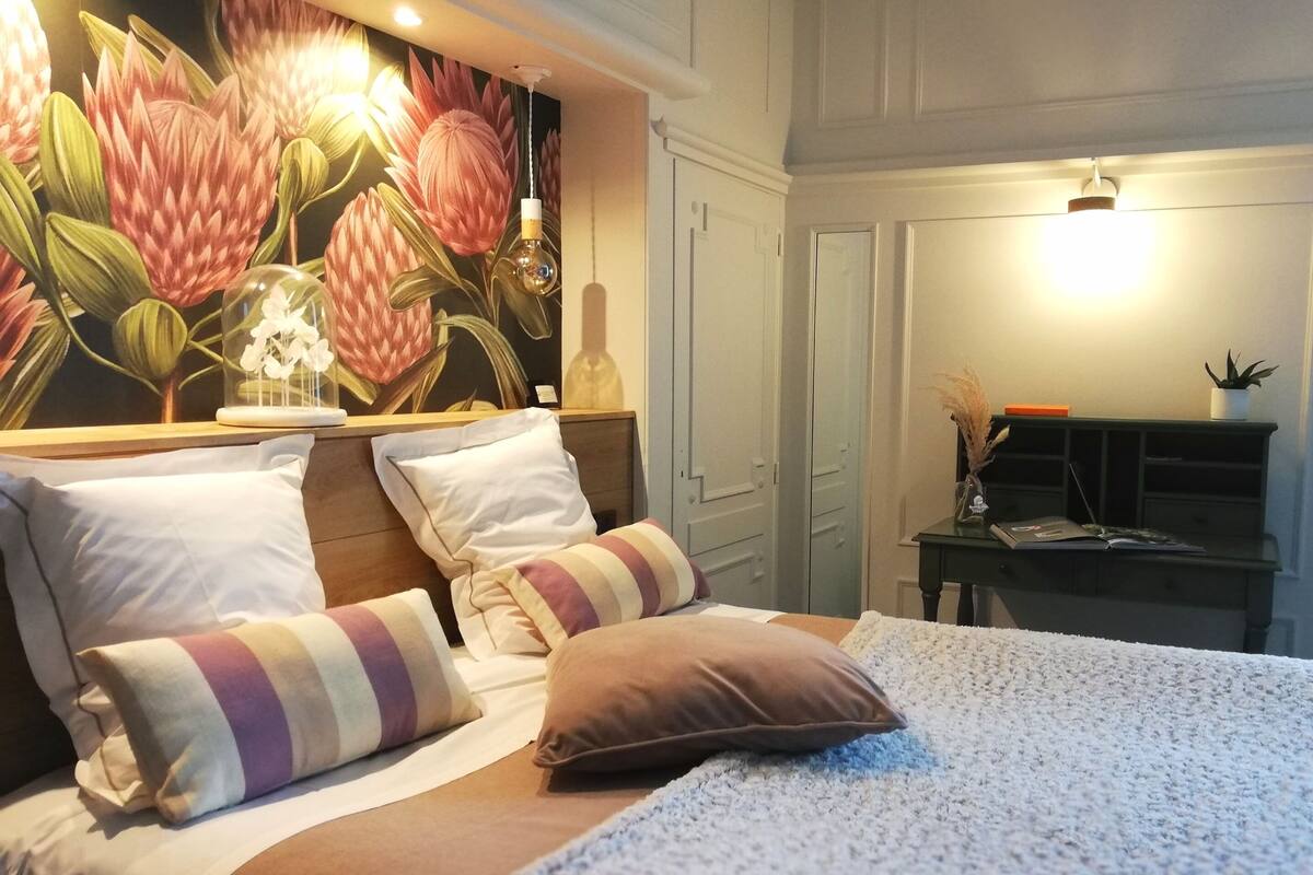 1 bedroom, egyptian cotton sheets, in-room safe, desk