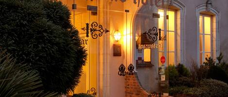 Entrée de l’hébergement