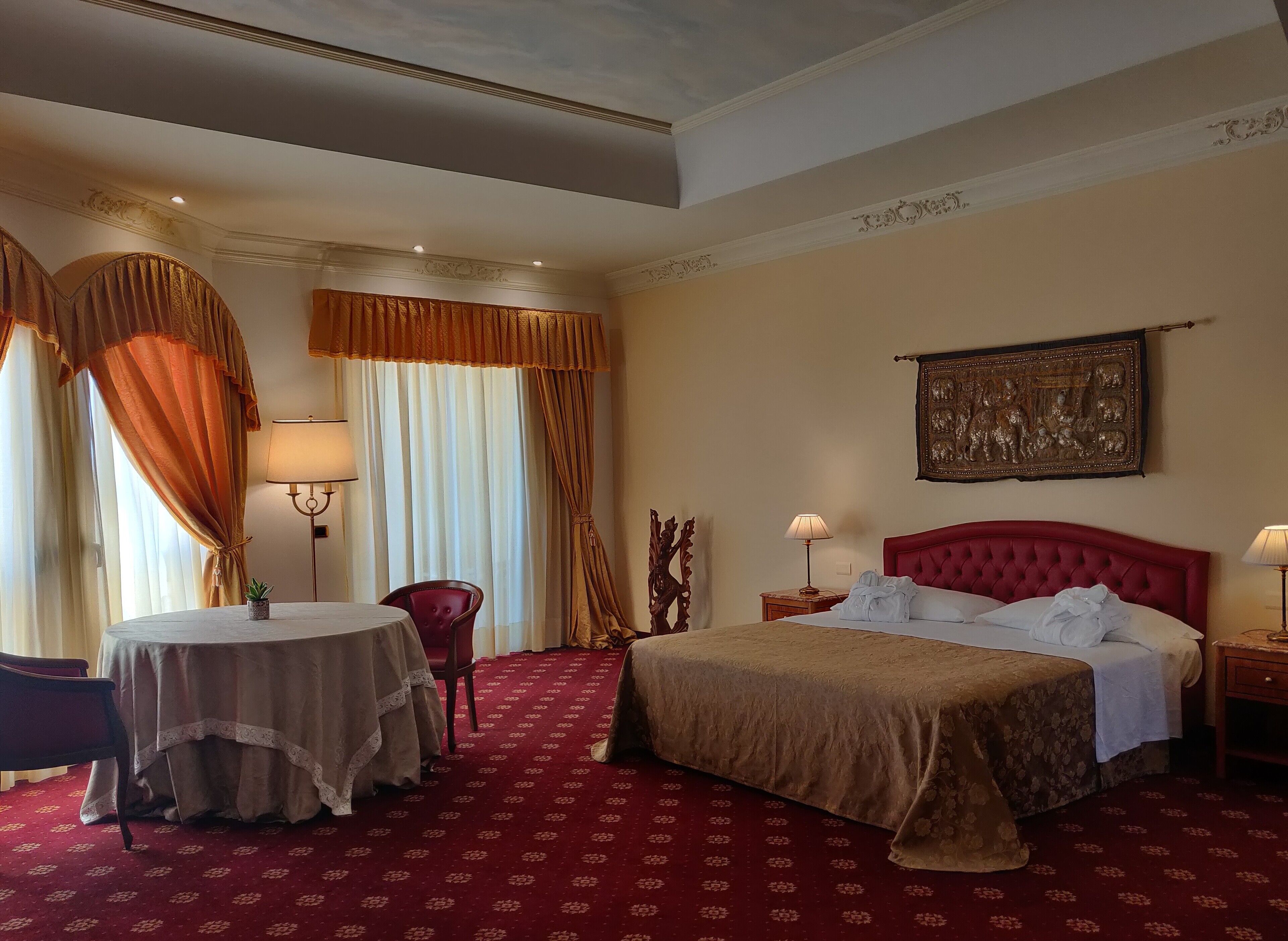 Presidential Suite | Premium bedding, minibar, in-room safe, individually furnished