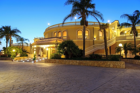 Front of property – evening/night