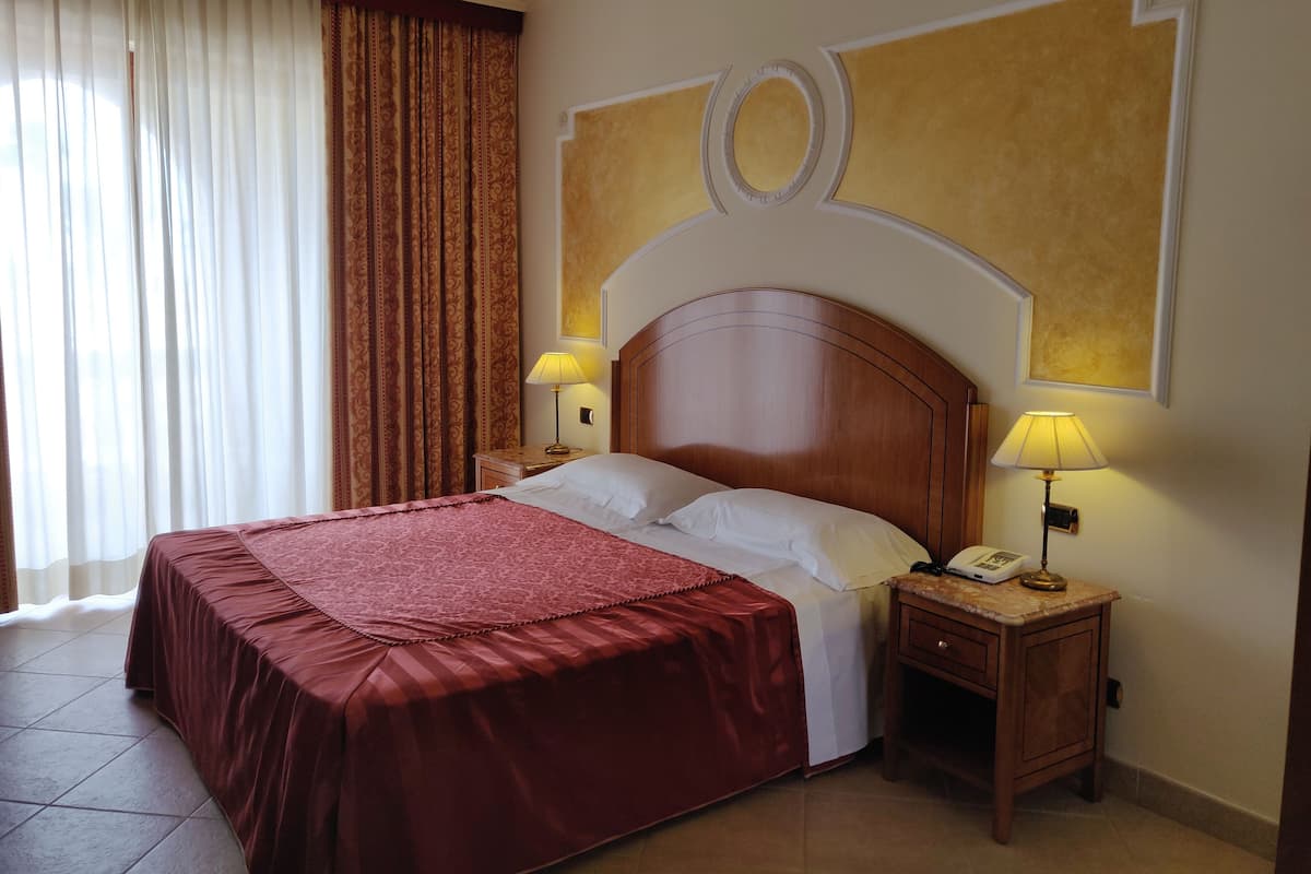 Camera Matrimoniale Vista Collina