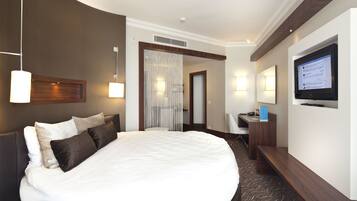 1 chambre, minibar, coffres-forts dans les chambres