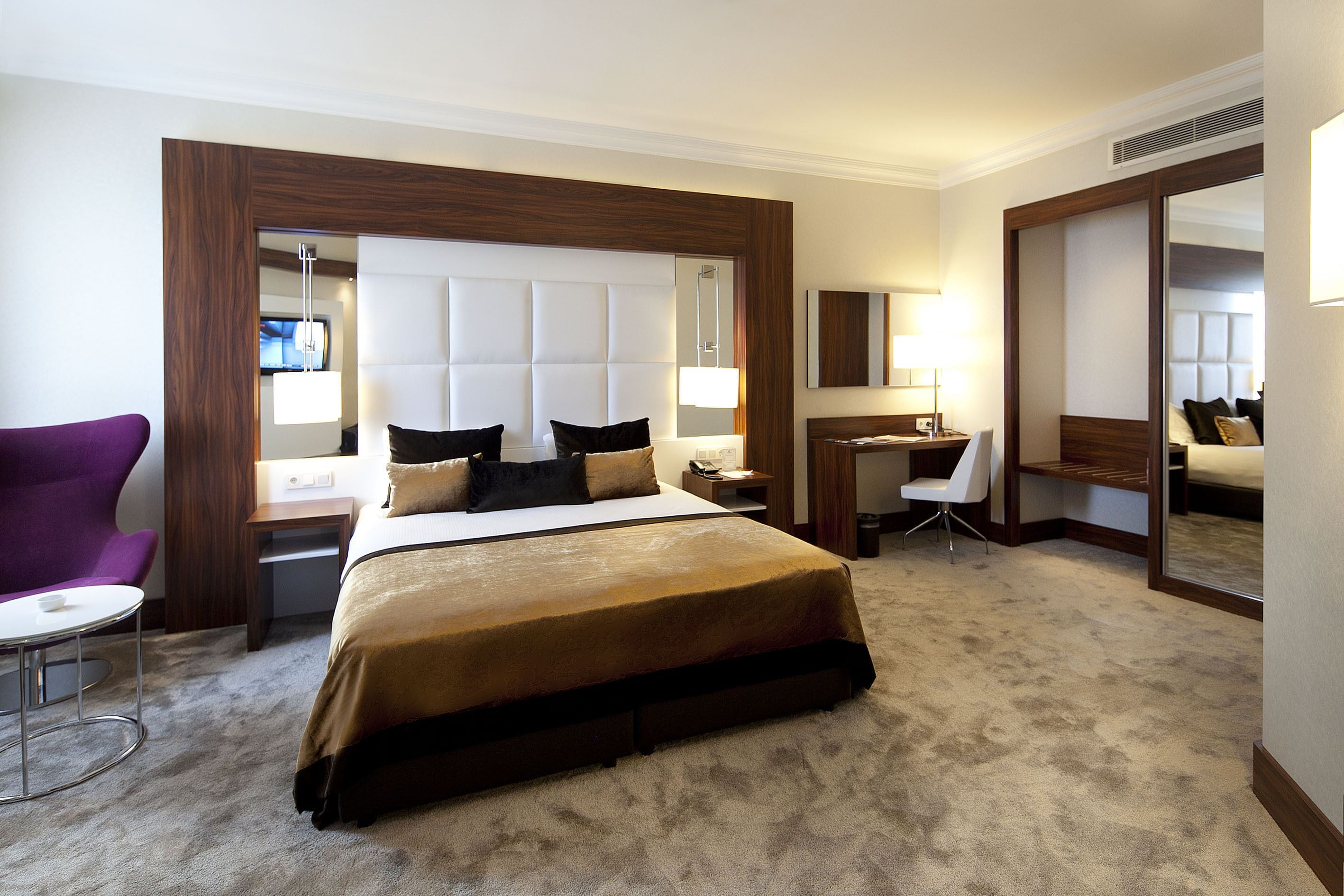 1 bedroom, minibar, in-room safe, individually decorated