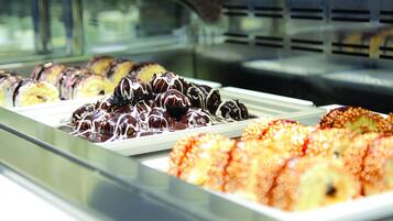 Breakfast, lunch and dinner served