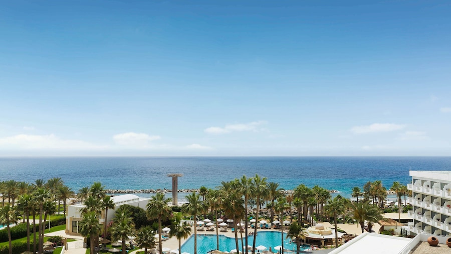 St. George Beach Hotel & Spa Resort