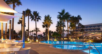 St. George Beach Hotel & Spa Resort