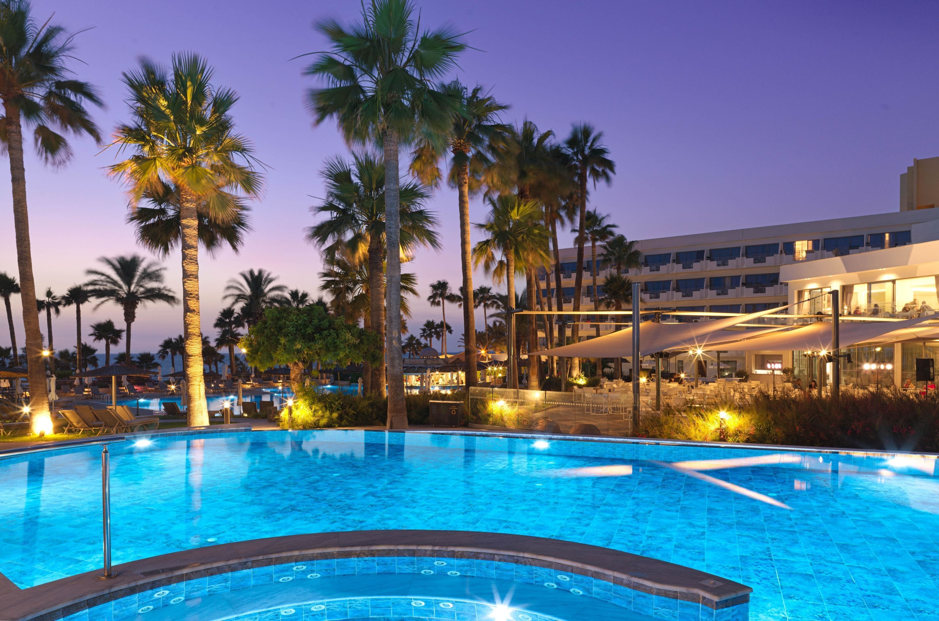 Foto - St George Beach Hotel & Spa Resort