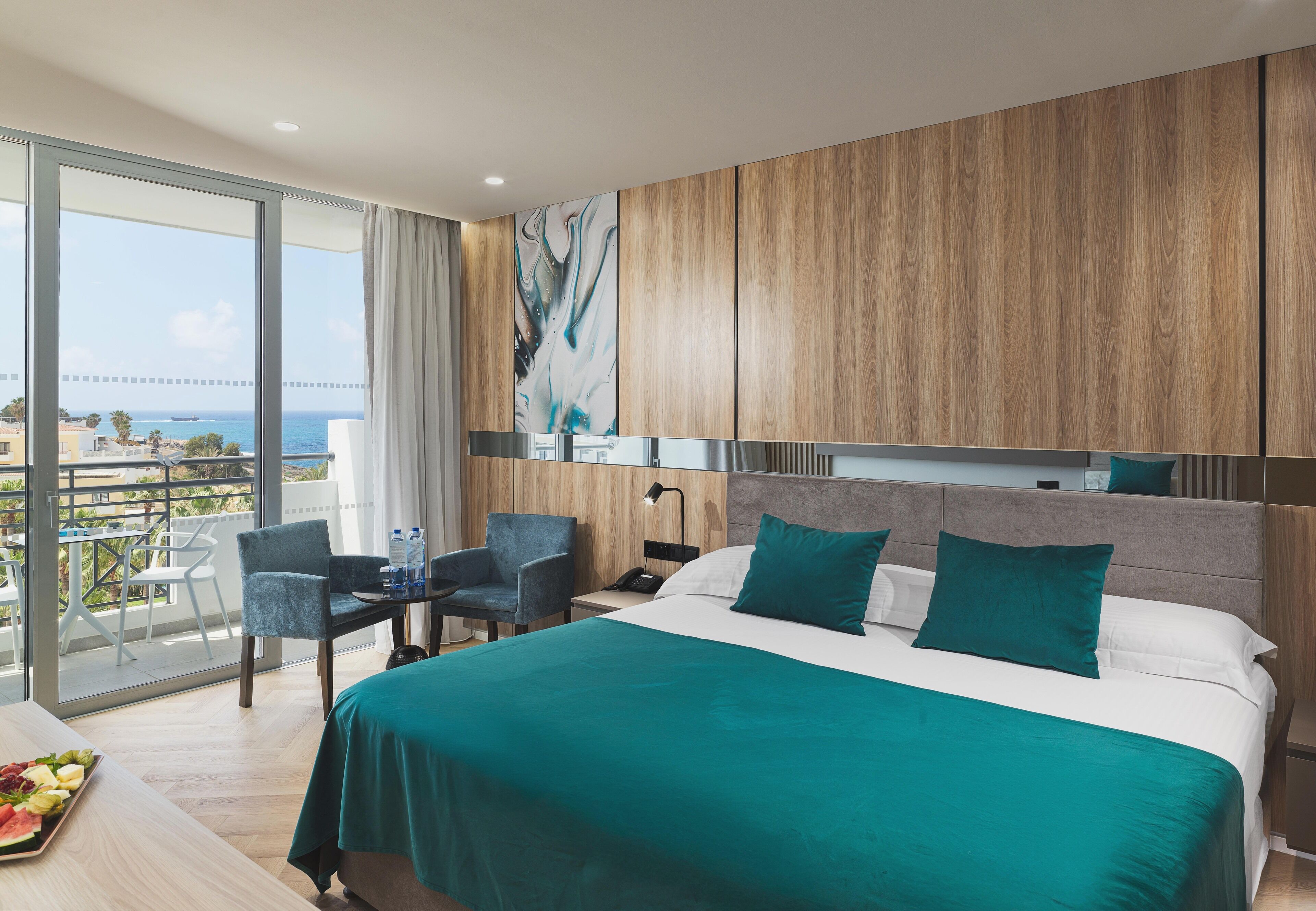 In-room safe, desk, free WiFi, bed sheets