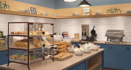 Country Inn & Suites by Radisson, St. Charles Historic District