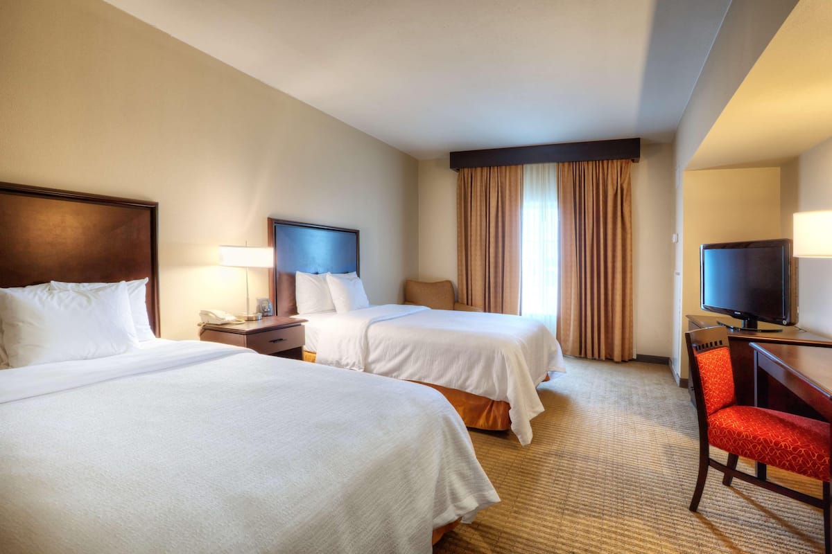 1 chambre, coffres-forts dans les chambres, bureau