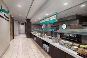 Tägliches inbegriffenes Frühstücksbuffet