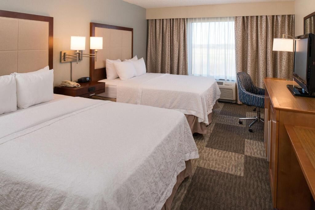 Premium bedding, individually decorated, individually furnished, desk